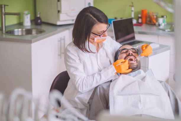 Best Weekend Emergency Dentist in Griggsvle, IL